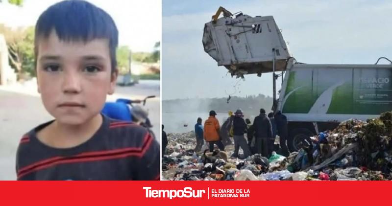 Un nene de 8 años buscaba comida en un basural lo atropelló un camión