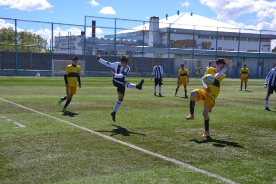 Uno de los tanos de Unión… 3 Boca 1.