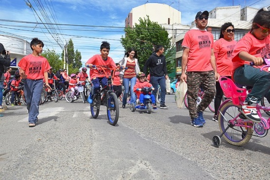 Bici-maratón solidaria a beneficio de la Cruz Roja Río Gallegos