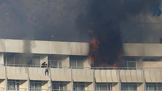 Un ataque al Hotel Intercontinental de Kabul dejó 43 muertos