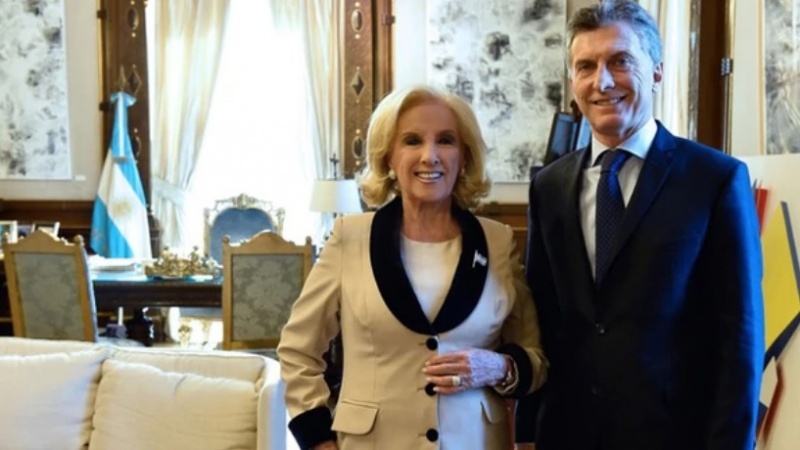 Macri y Mirtha.