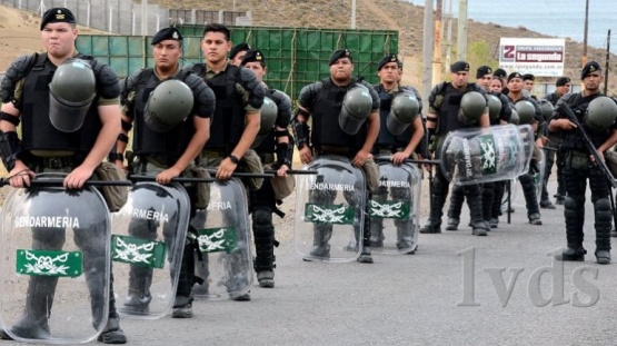 Destinan 800 gendarmes para reprimir 