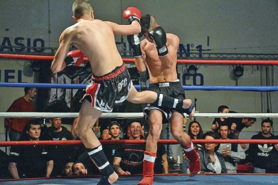 El Kick Boxing tuvo una gran velada en Las Heras.