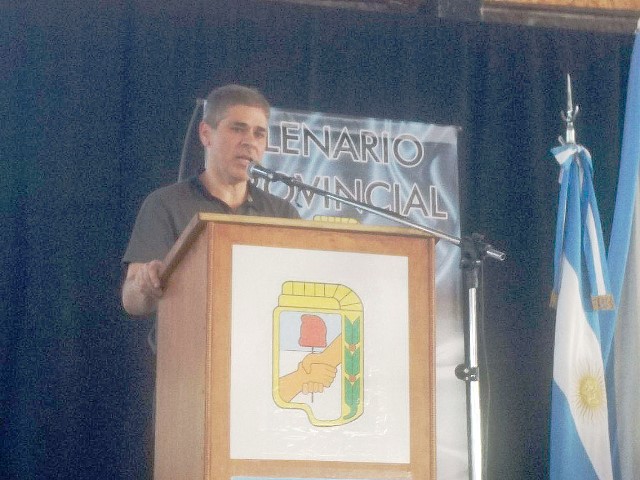 González fue el orador principal.