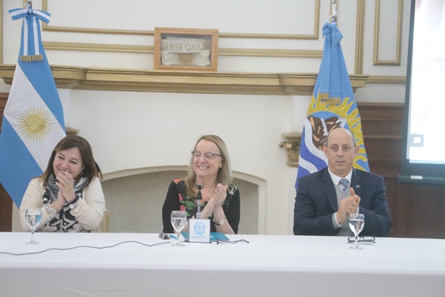 Alicia encabezó el acto. 