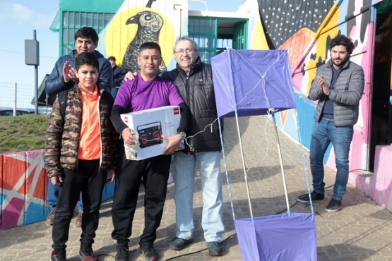 Familias enteras pasaron una linda tarde en el Parque Urbano. (C.G.).  