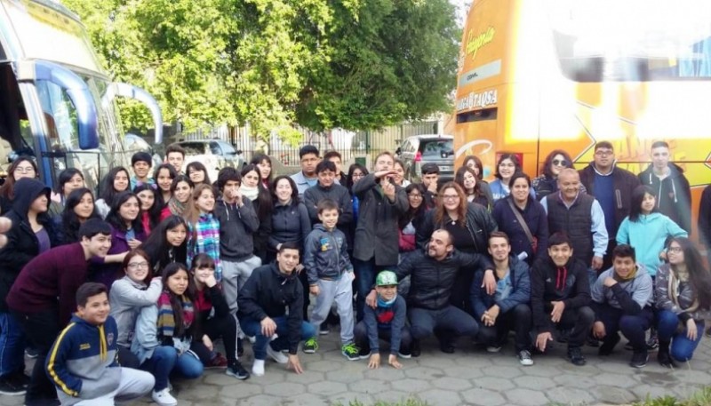 Llegada a El Calafate de la Orquesta del Barrio de Río Gallegos. (Gentileza M. Mosso)