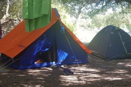 Detuvieron a cinco hombres acusados de violar a una menor en un camping de Miramar