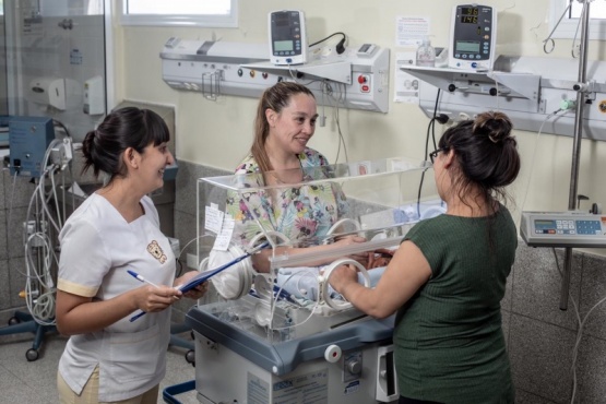 “Creciendo Juntos” se brinda en el Hospital Zonal de Caleta Olivia