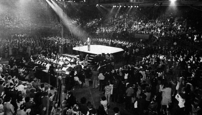 El recital de Frank Sinatra en el Luna Park, en 1081.