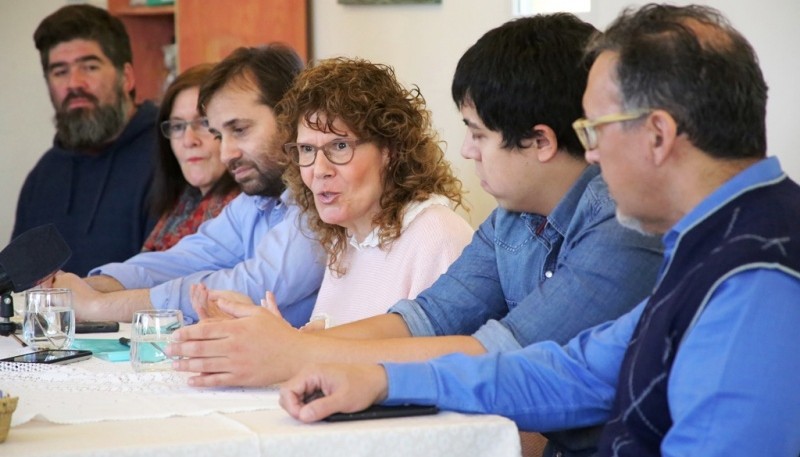 La conferencia de prensa fue brindada en el local de Encuentro Ciudadano. (C.G.).