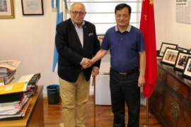 Santa Cruz firmó convenio de vinculación académica con China