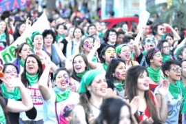 Santacruceñas participan en el Encuentro Nacional de las Mujeres