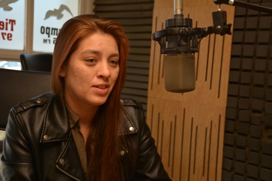 Viviana Bull Macías en Tiempo FM (Foto C.R.)