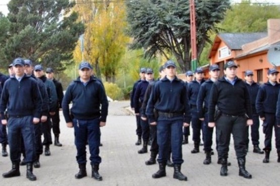 Policía de Santa Cruz.