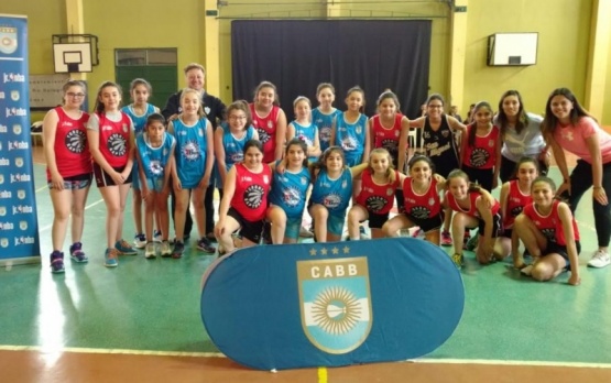 Las chicas presente en las competencias.