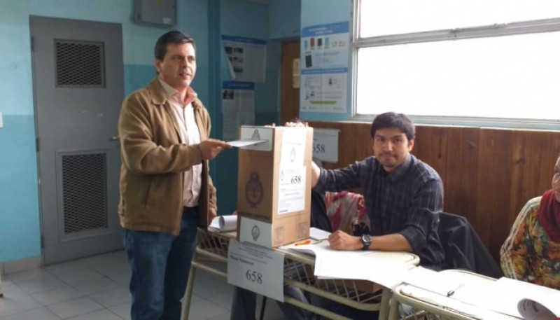 El candidato a intendente Fabián Leguizamón (Foto C.R.)