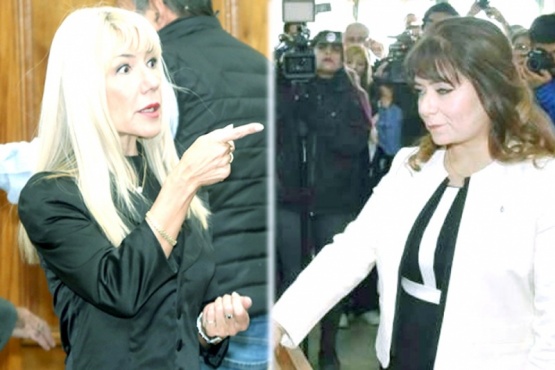 Popis Zari (Der.) hizo una férrea defensa de su accionar y cuestionó a Renee Fernández (Izq.). 