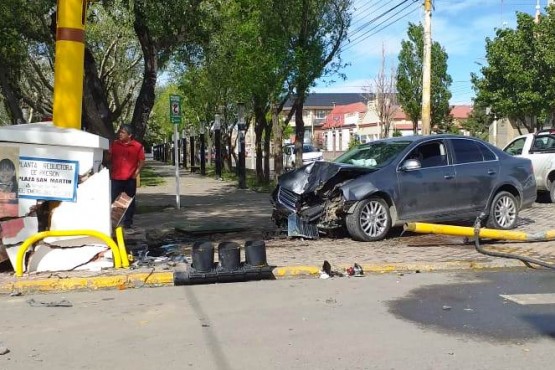 El Vento tras el choque (Foto: C.Robledo).