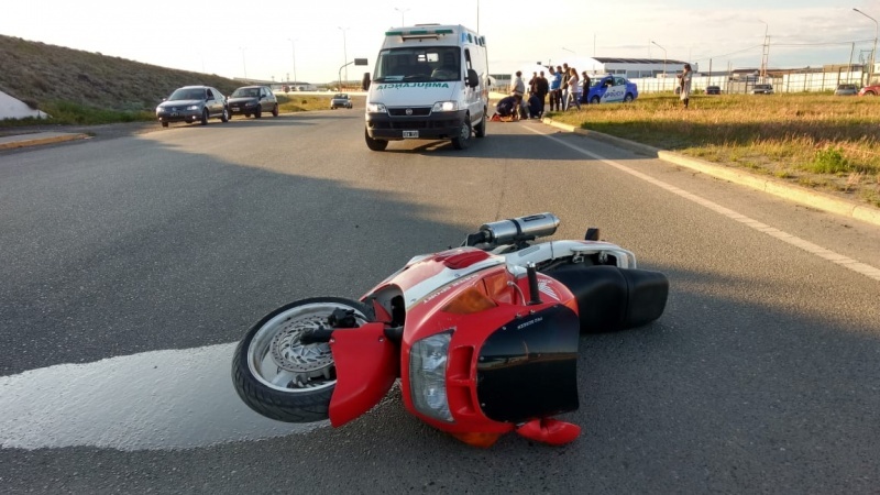 El motociclista fue trasladado al HRRG. (C.G)