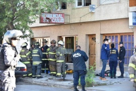 Incendio en hostel dejó un saldo trágico