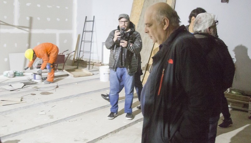 Roberto Giubetich en el teatro. 