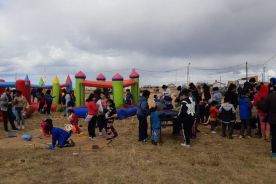 Se llevó a cabo una kermese en el Barrio Bicentenario Dos 