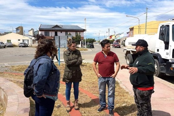 Participación Ciudadana, Espacios Verdes y Saneamiento Ambiental recorren barrios. 