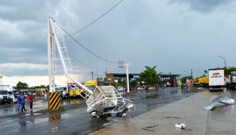 Grandes daños por el temporal en Clorinda.  