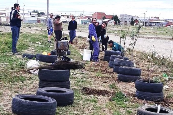 Una de las campañas realizadas por Quiero Un Río Gallegos Limpio