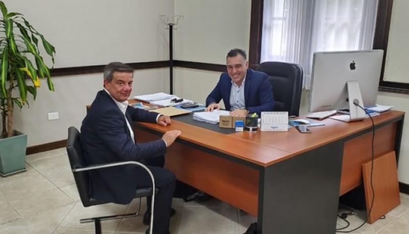 El presidente del Concejo Deliberante, Sergio Viotti, junto al jefe de Gabinete, Leonardo Álvarez.