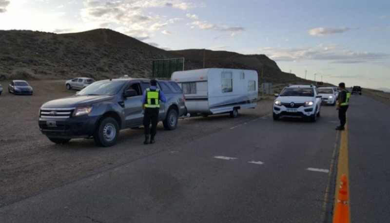 Realizan operativo de seguridad en Caleta Olivia.