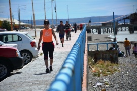 Cómo va a estar el clima en Santa Cruz este sábado