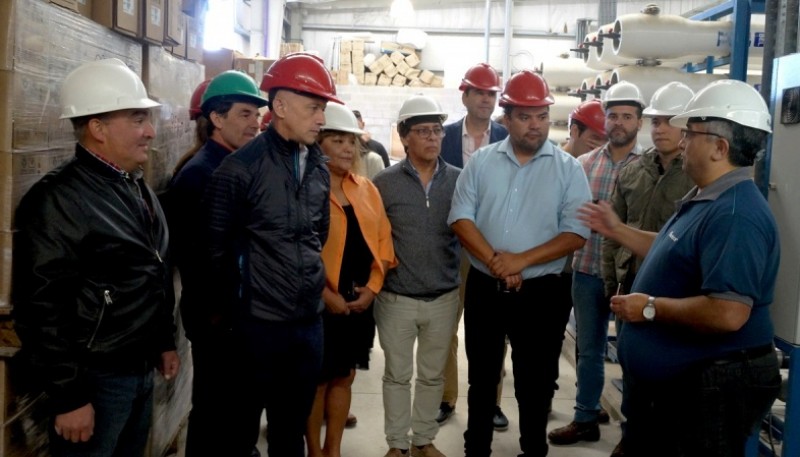 Cotillo visitó la obra de la Planta de Ósmosis inversa 