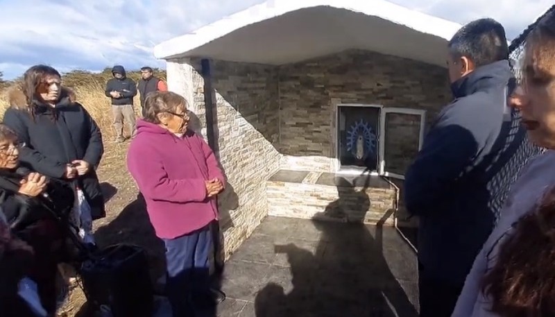 Capilla restaurada por la familia de Garay, donde fue golpeado un albañil.