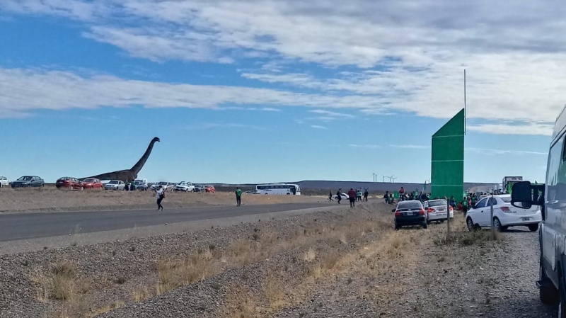 Continúa el corte de la Ruta 3 en Trelew