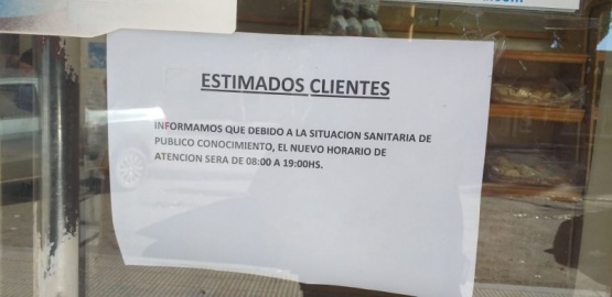 Cartelería en locales comerciales. 