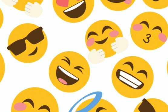 Cómo cambiar el color de los emojis en los estados de WhatsApp