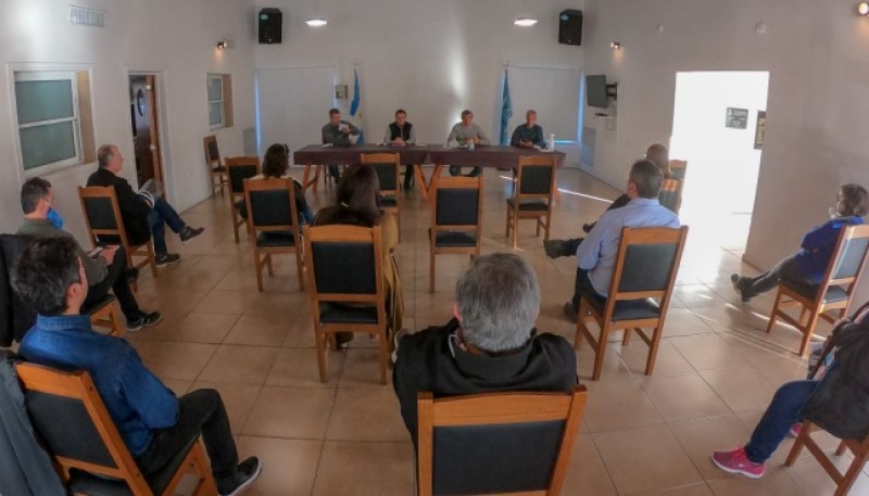 Enrique Calvo presidió la primera reunión con la Administración Portuaria de Puerto Madryn