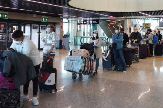 Más de 4.000 argentinos varados en el exterior regresarán al país