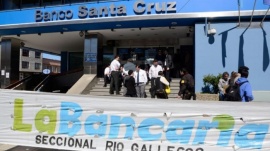 Enojo de bancarios por el cambio de horario que quiere Roquel