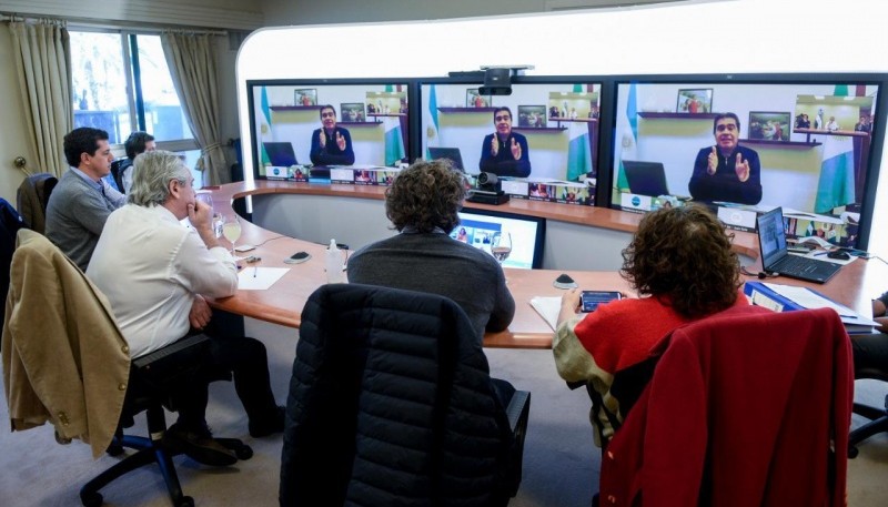 Alberto Fernandez mantuvo una videoconferencia con gobernadores