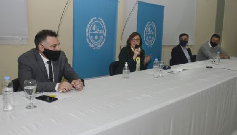 Alicia encabezó la presentación del Plan Invernal Municipal 2020