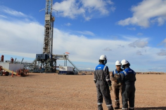 YPF posee el 60% aprox. del desarrollo hidrocarburífero de Santa Cruz. (Archivo).    