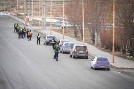 Tránsito Municipal y Policía Provincial realizan operativos simultáneos en varios puntos de la ciudad