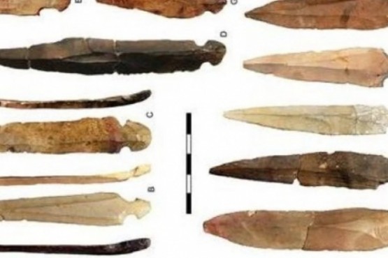 Hallaron cuchillos con más de 10 mil años de antigüedad usados para desmembrar cadáveres