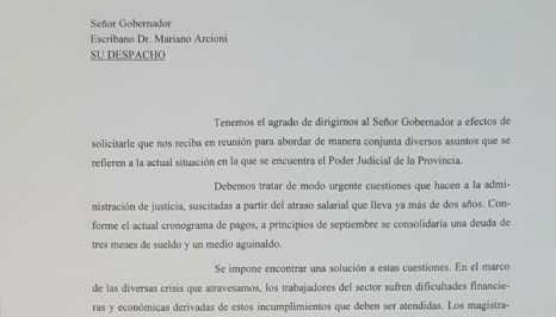 Los titulares de los Ministerios Públicos plantearon temas urgentes al gobernador