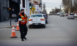 Policía y Municipio trabajan para evitar aglomeraciones de gente