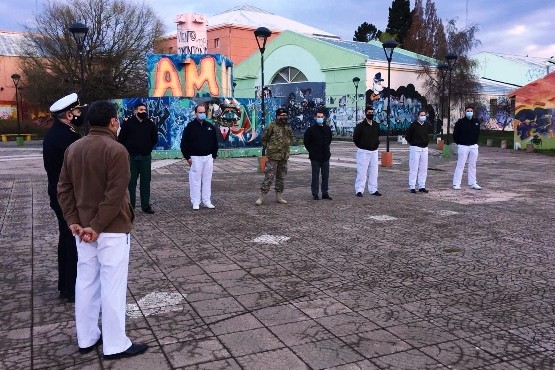 Médicos que arribaron a Río Gallegos para ayudar en el Hospital Regional.