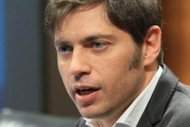 Axel Kicillof, tras el desalojo de Guernica: “La respuesta no es ni la toma ni la Policía, es la justicia social”